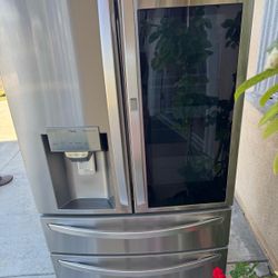 LG Refrigerator For sell