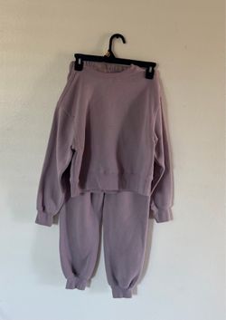 Two-piece set