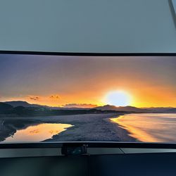 LG 34’’ Ultra-wide Curved Monitor