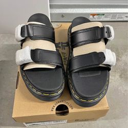 Dr. Martens Unisex-Adult Myles Sandal, Black Brando