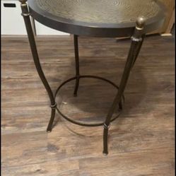 Accent Table 