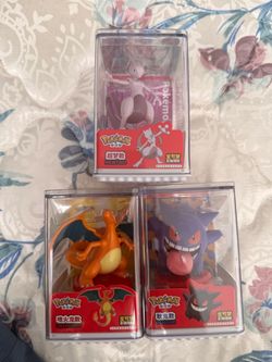 Pokémon Figures– Mewtwo, Charizard, Gengar