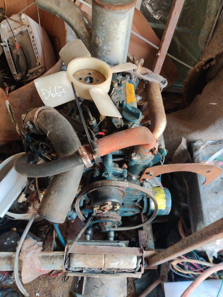 Diesel Engine 3 Cylinder 