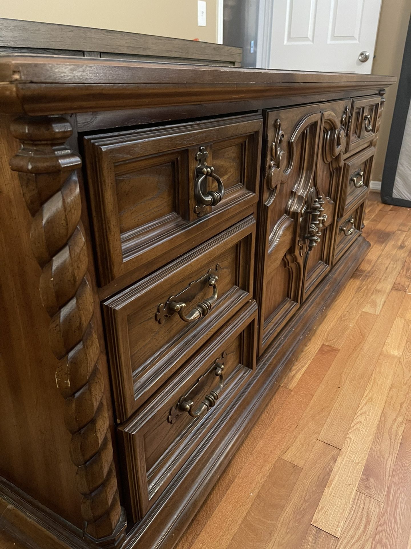 Solid Wood Bedroom Set