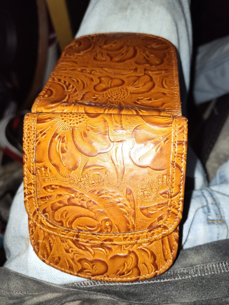 Alicia Klein Taxi Wallet