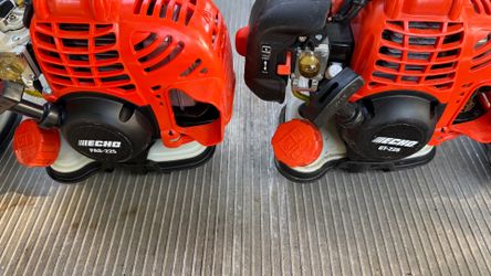 ATTACHMENT CAPABLE 21.2 cc Gas 2-Stroke Attachment Capable Straight Shaft String Trimmer with 17 i
