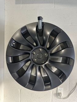 Tesla Model Y Performance 21” Factory Rim