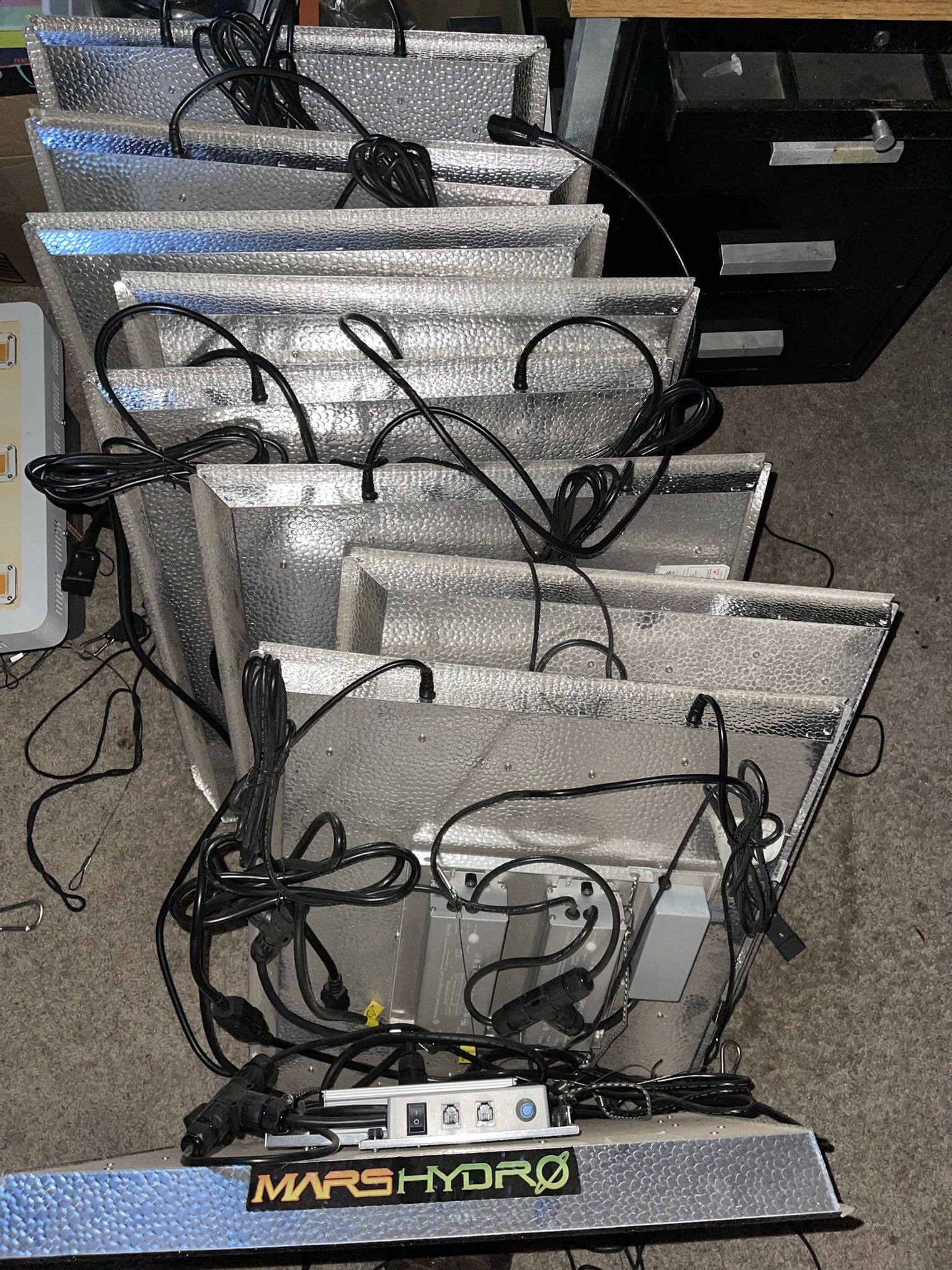 $75 OBO Each Or All 9 For $(contact info removed)watt Hydro Mars Lights