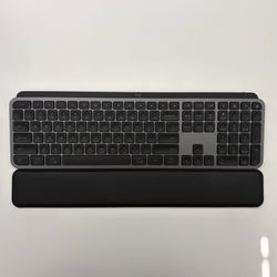 Logitech Tech MX Keys for Business with Wrist Pad as shown, Basically New
