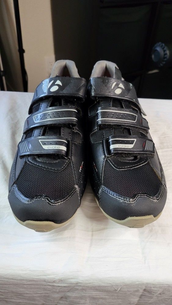 Bontrager Evoke Cycling Shoes Size 11 us 44 eur - Main Image