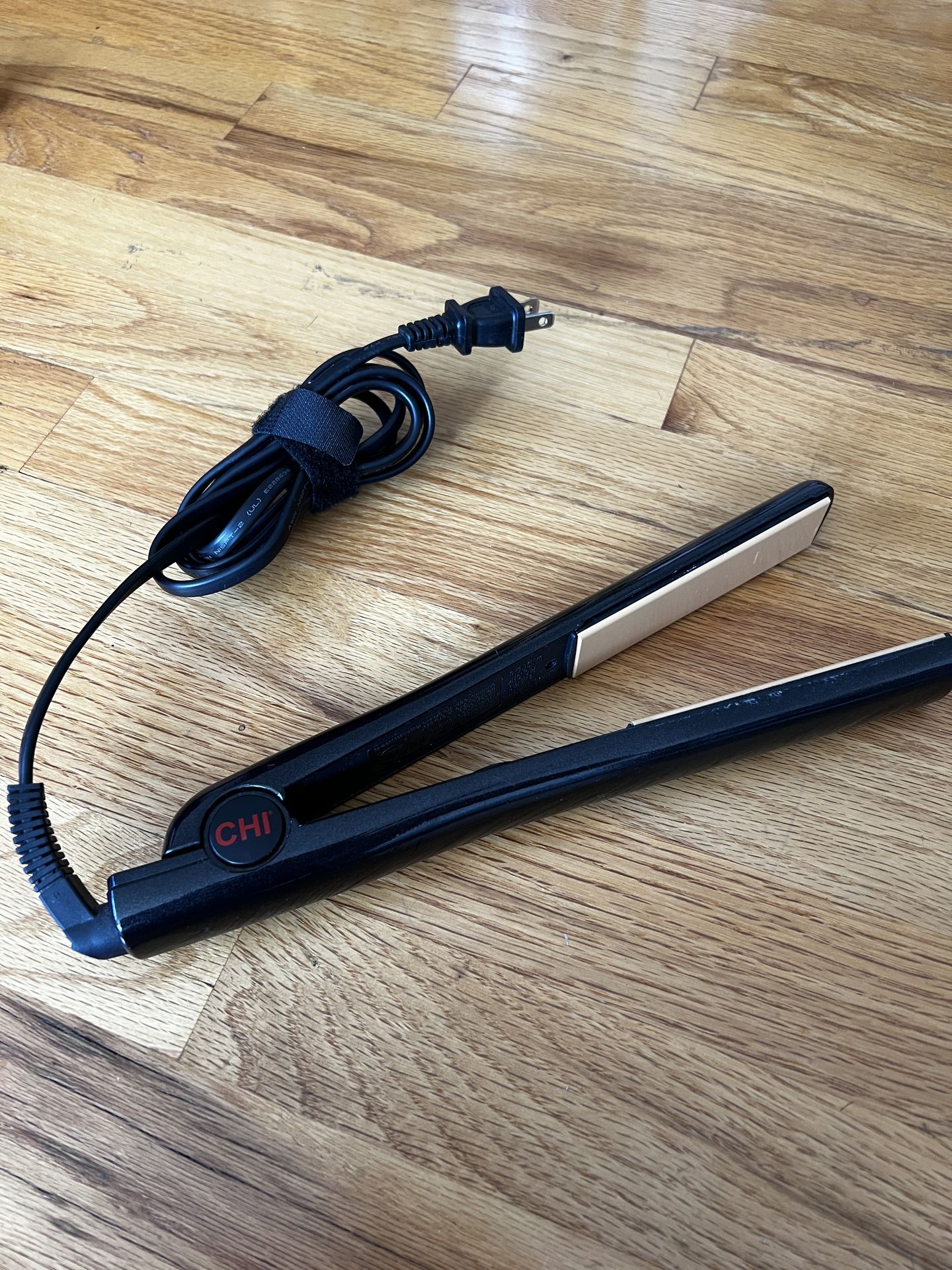 CHI Ceramic Hair Straightener