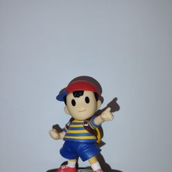 ness Amiibo figure 