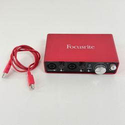 Focusrite Scarlett 2i2 (2nd Gen) USB Audio Interface USED