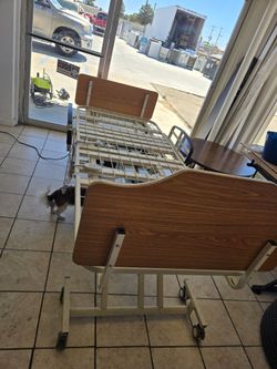 MEDLINE Hospital Bed. Used. Electrical not working.