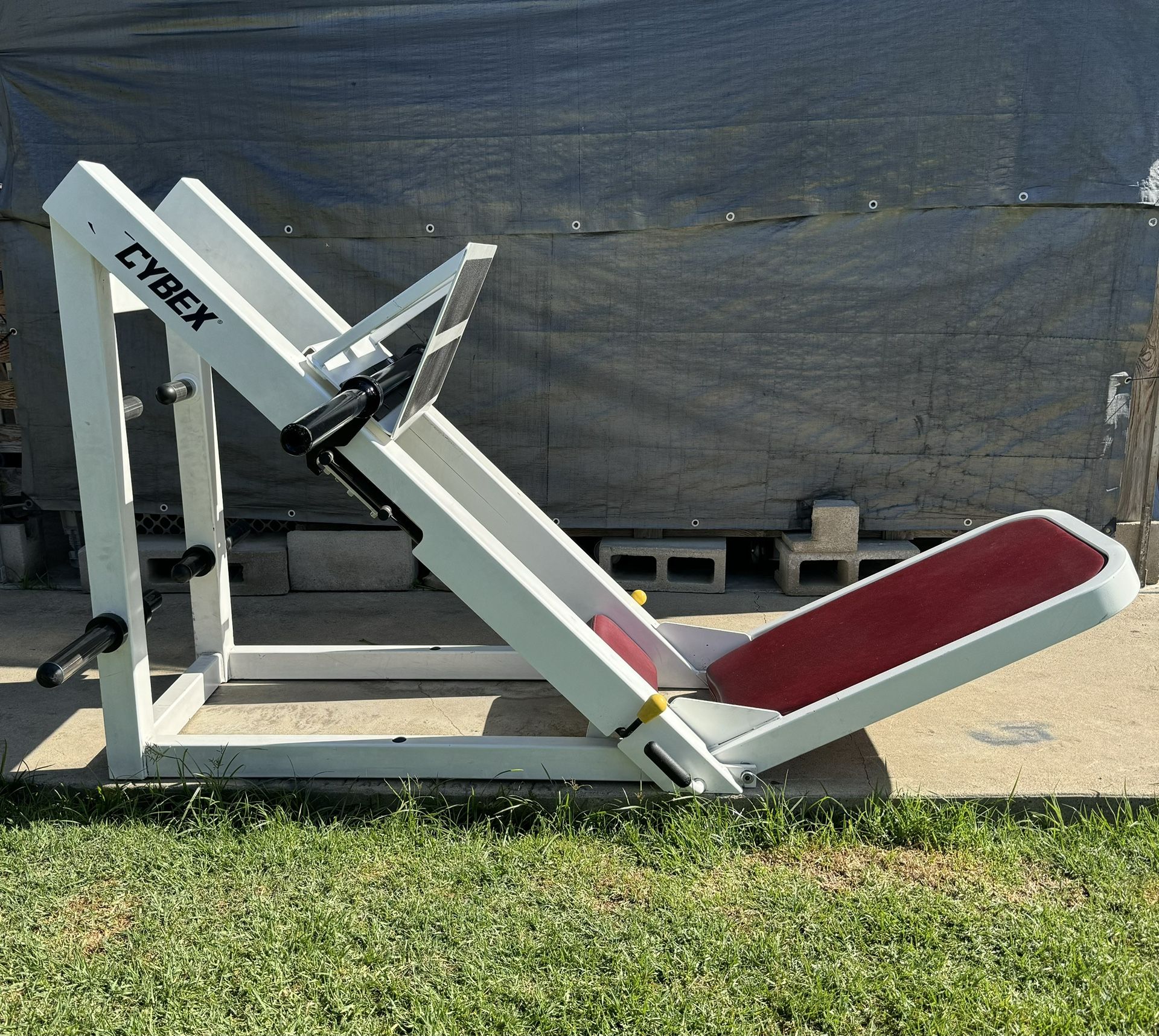 Cybex 45 Degree Plate Loaded Leg Press Gym Equipment