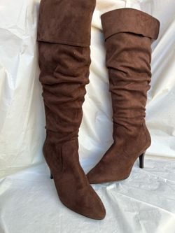 Sketchers boots