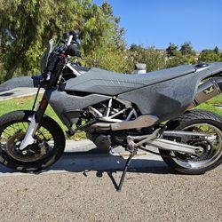 2017 Husqvarna 701 Supermoto Custom