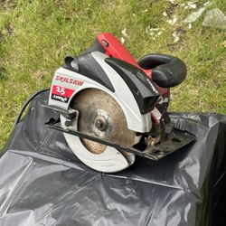 Skilsaw 2.5HP Circular Saw Corded