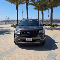 2017 Ford  Explorer CLT Sport Utility 