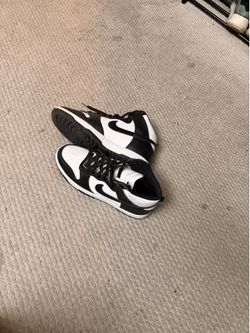 Nike Dunk High black and white