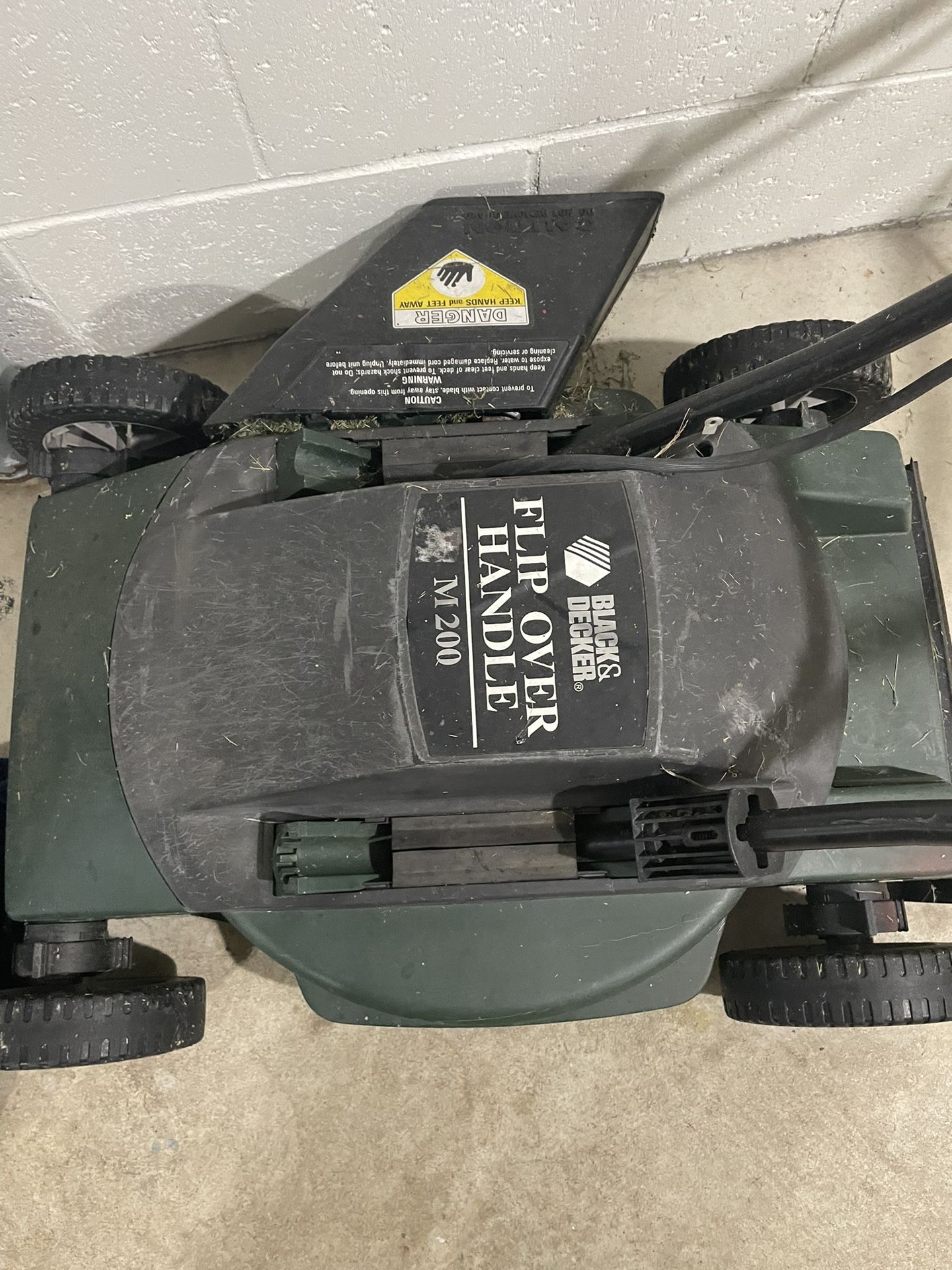 Black Decker Lawn Mower for Sale in Pittsburgh PA OfferUp