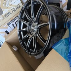 18x8.5 BRAND NEW IN THE BOX XXR FLOW FORMED WHEELS/RIMS. 5X120
