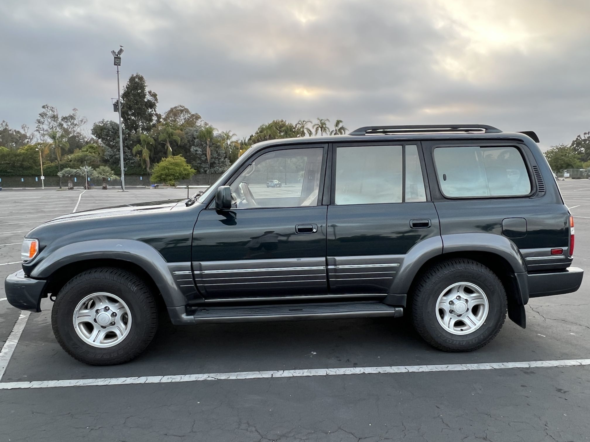 1997 Lexus LX 450