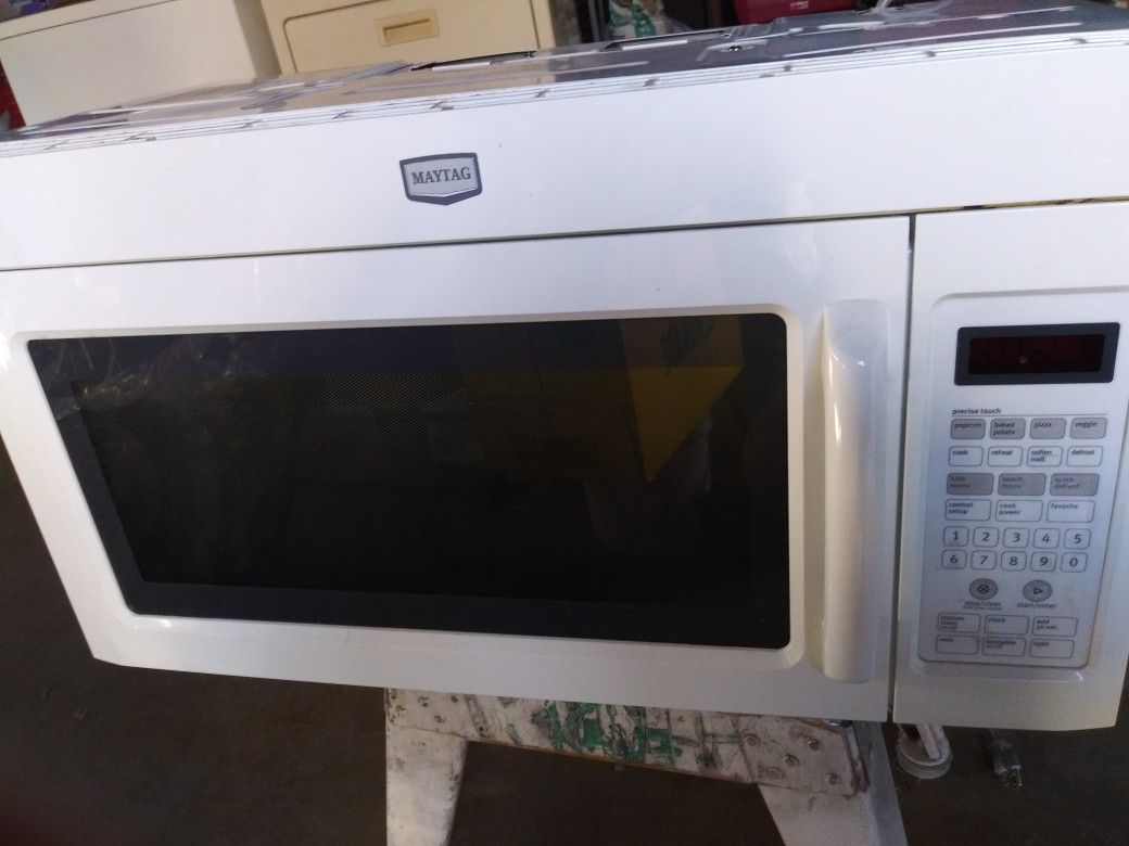 MAYTAG OVER THE RANGE MICROWAVE EXTRACTOR!!