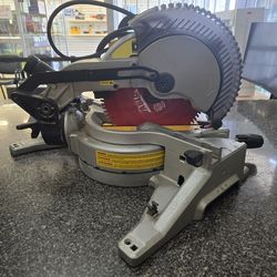 DeWalt Miter Saw (DWS713)