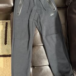 nike tech pants black