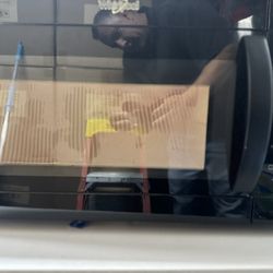 Whirlpool 2-Speed Fan 1.7-cu ft Over-the-Range Microwave ( Black )