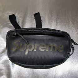Supreme Bag SS21
