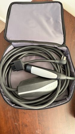 Tesla Mobile Connector
