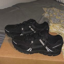 Nike Zoom Vomero 5
