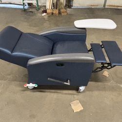 commercial recliners