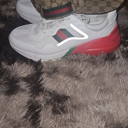 Gucci Shoes With Gucci Hat