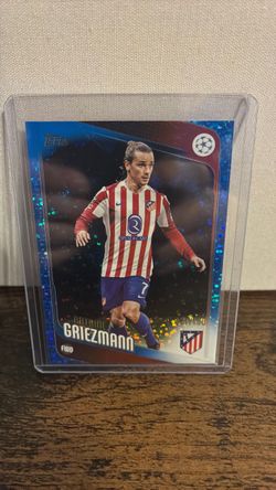 Topps Antoine Griezmann UEFA Champions League Blue Sparkle /150