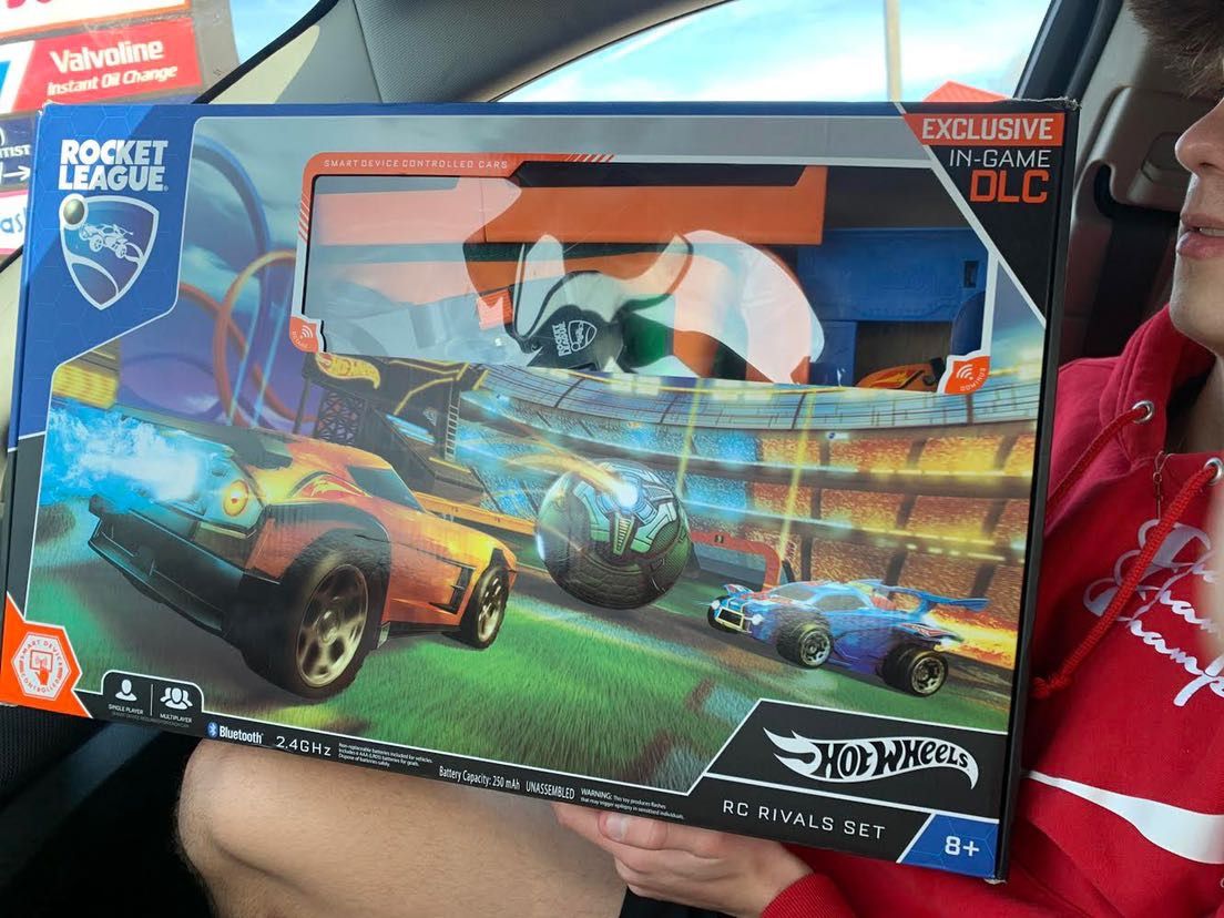 Rocket Leauge Hot Wheels Toy Set New