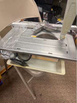 Tile cutter