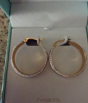 Beautiful Earrings Sterling Silver Swarovski Zirconia Beautiful Earrings Sterling Silver Swarovski Zirconia
