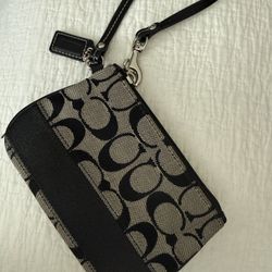 New Coach Wristlet $20