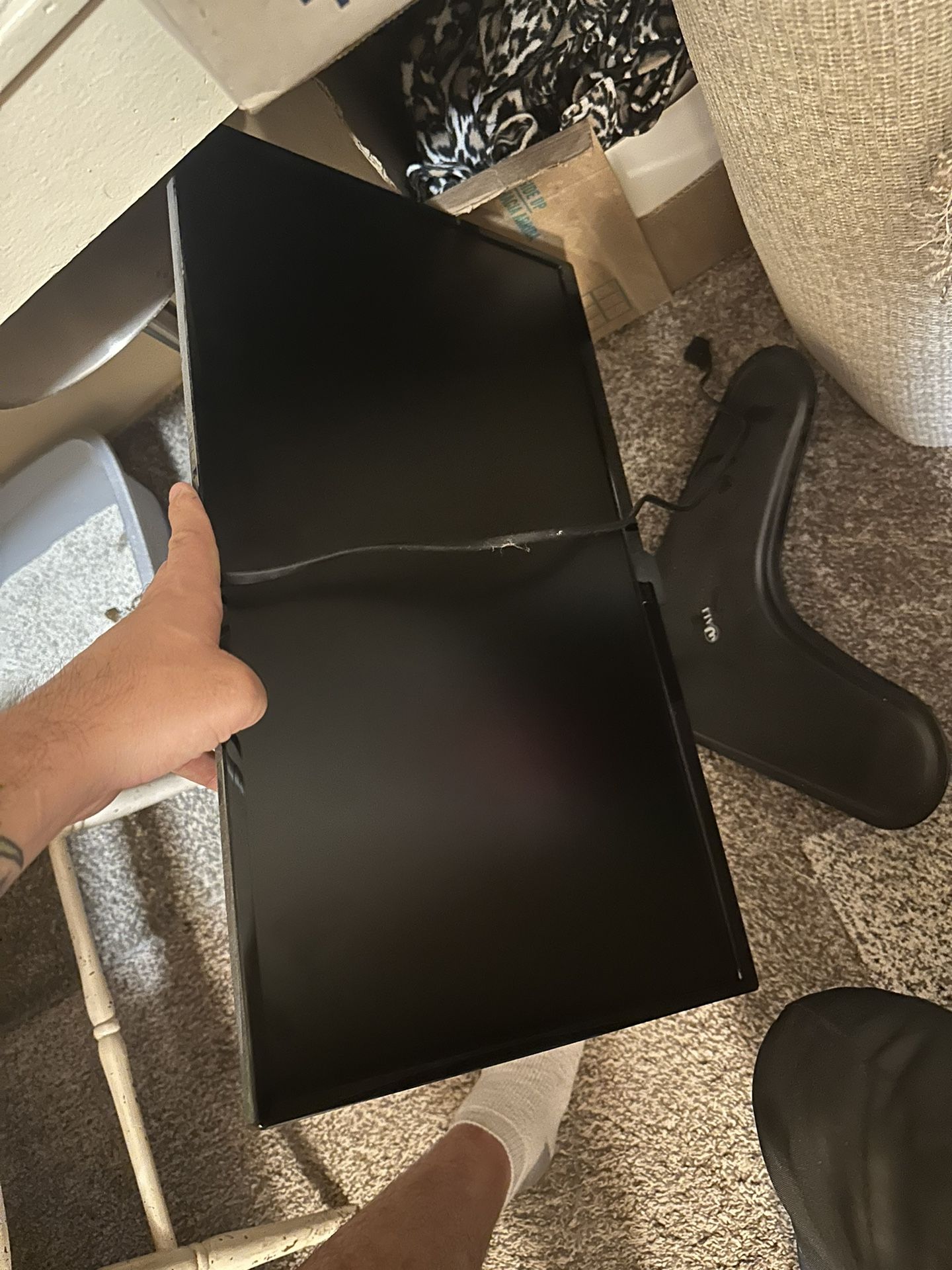 24” TV