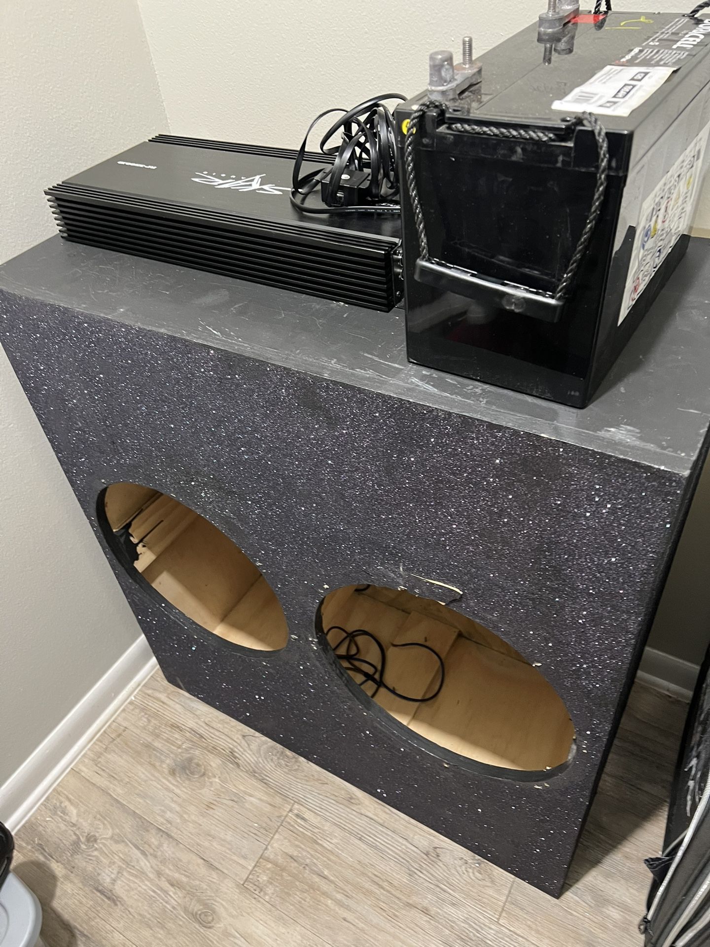 Amp,battery, Custom Box For 2 15’s