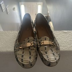 Women’s coach leather loafers size 9