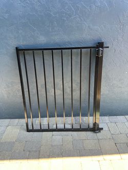 Steel gate