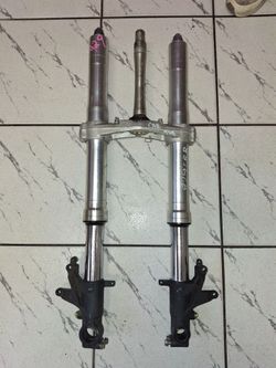 Honda CBR929RR 929 Front Forks Front End Lower Triple Tree Suspension 929RR MCJ