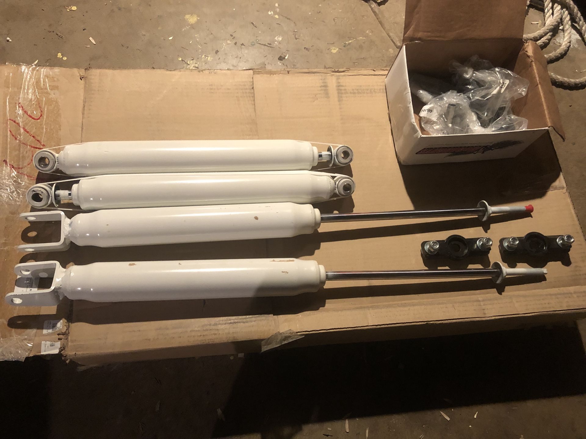 2011-2019 GMC Sierra 2500 or Chevrolet Silverado 2500 shocks for 6-9 lift