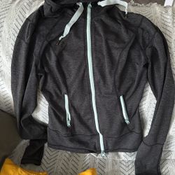 Women's Fitted Activewear Jacket
