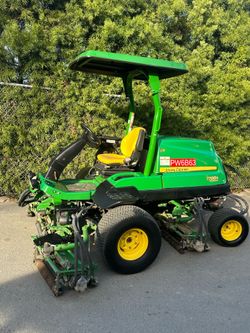 2017 John Deere 7700A precision cut reel mower