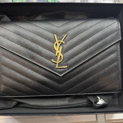 Ysl CLASSIC CASSANDRE CHAIN WALLET IN GRAIN DE POUDRE LEATHER